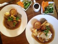 Come on join us for Sunday roast today !! 